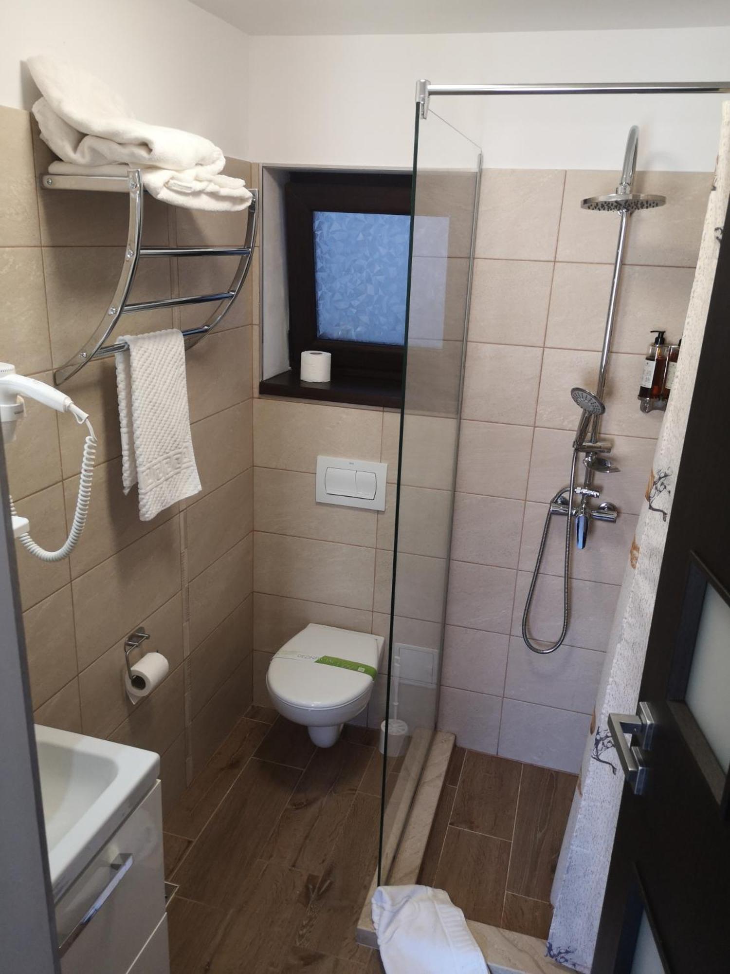 Aterman Apartment'S Sinca Veche الغرفة الصورة